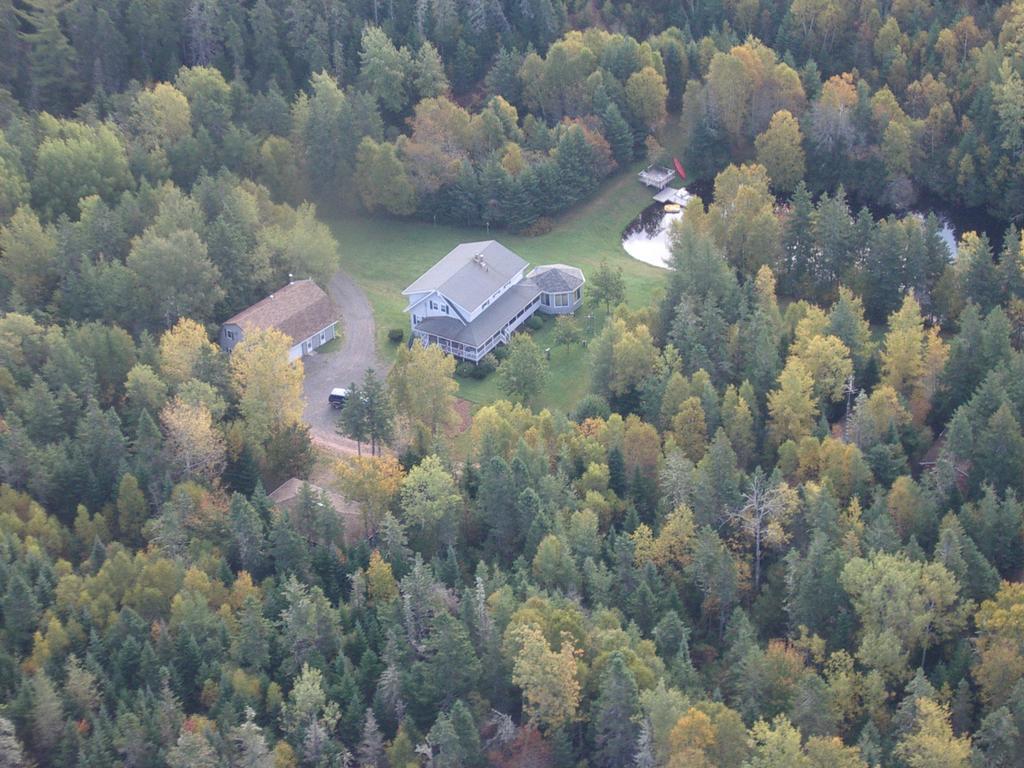 Forest & Lake Pei Bed & Breakfast Murray Harbour Exterior photo